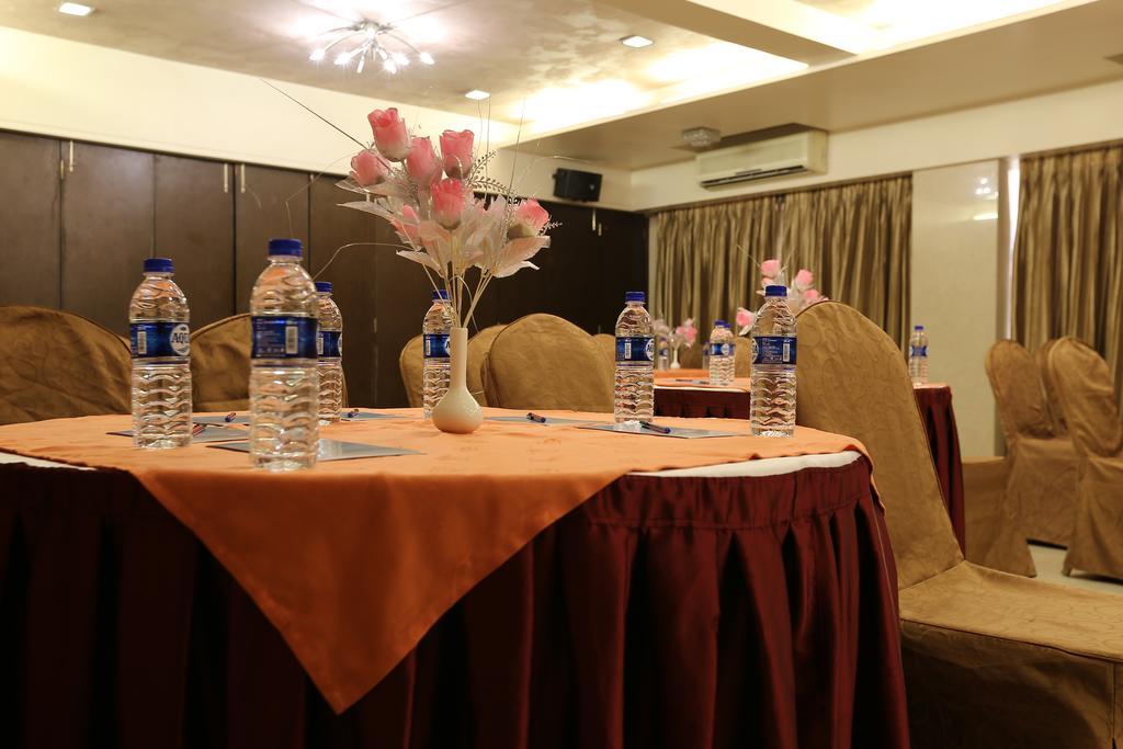 Hotel Silver Inn Mumbai Ngoại thất bức ảnh
