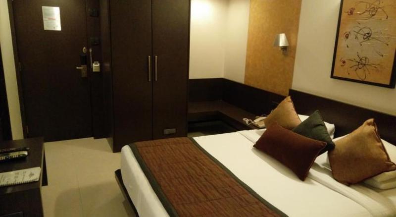 Hotel Silver Inn Mumbai Ngoại thất bức ảnh
