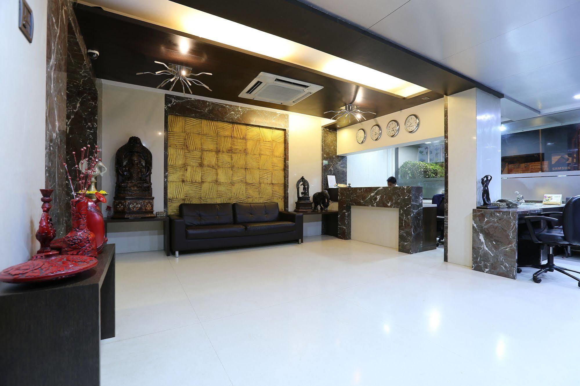 Hotel Silver Inn Mumbai Ngoại thất bức ảnh