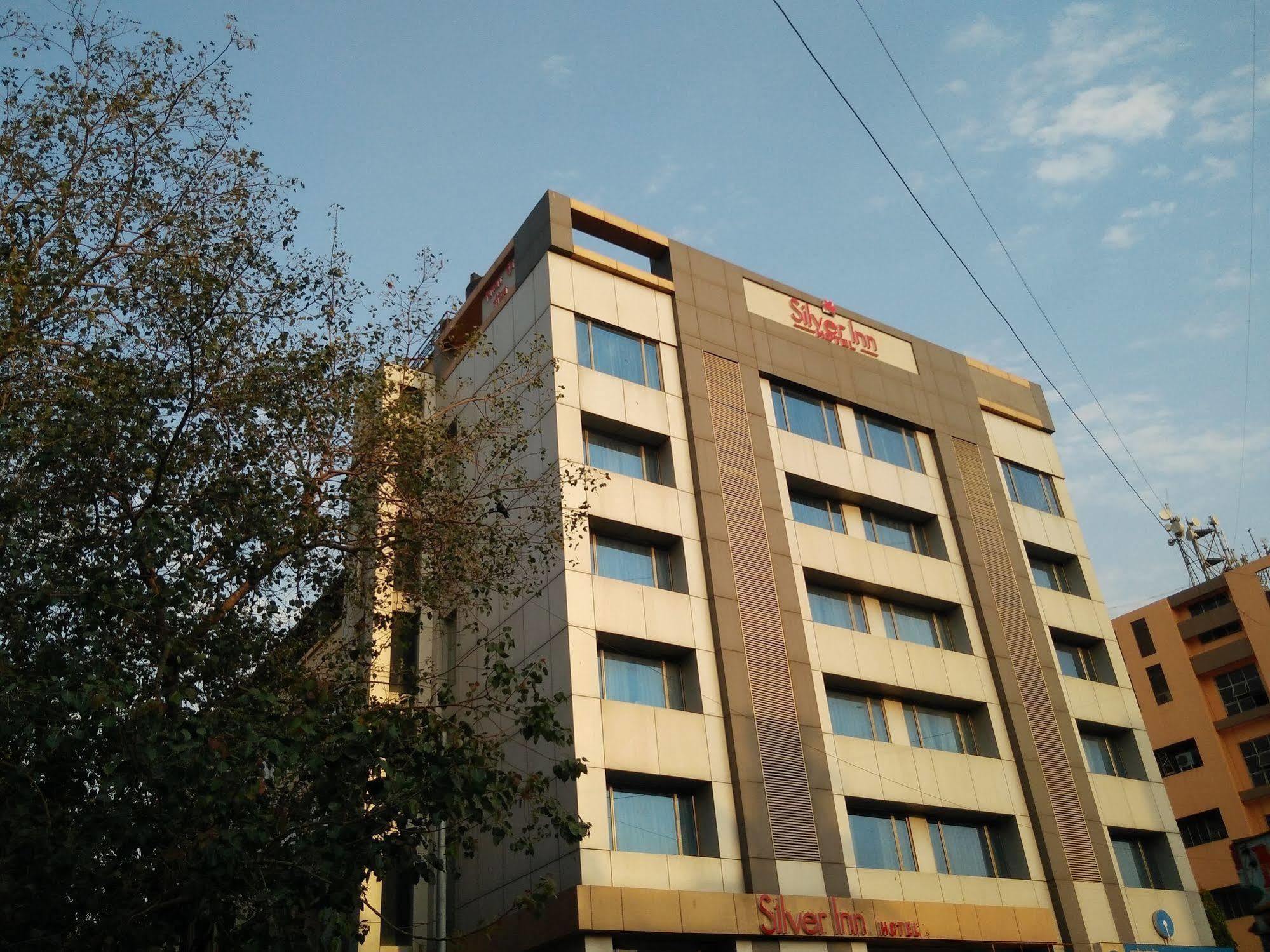 Hotel Silver Inn Mumbai Ngoại thất bức ảnh