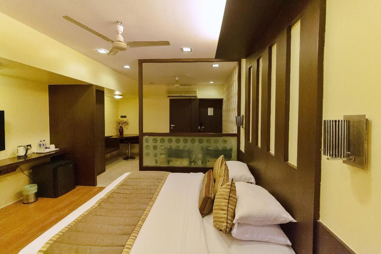 Hotel Silver Inn Mumbai Ngoại thất bức ảnh